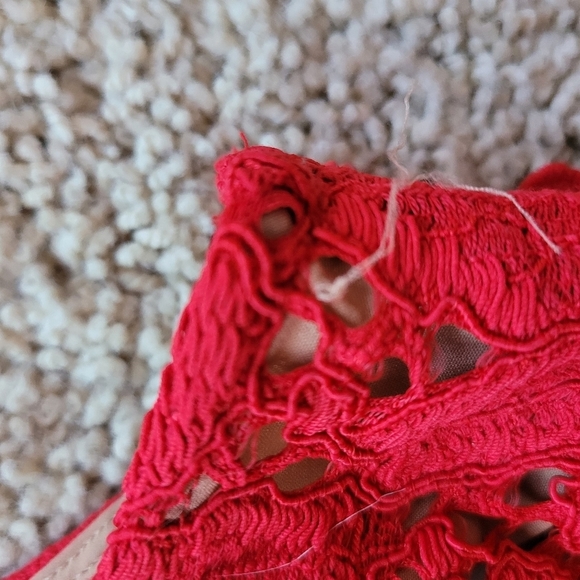 FLORAL Appliqué Lace Floral Dress Michael Kors Size 6 Red and Beige - Picture 7 of 8